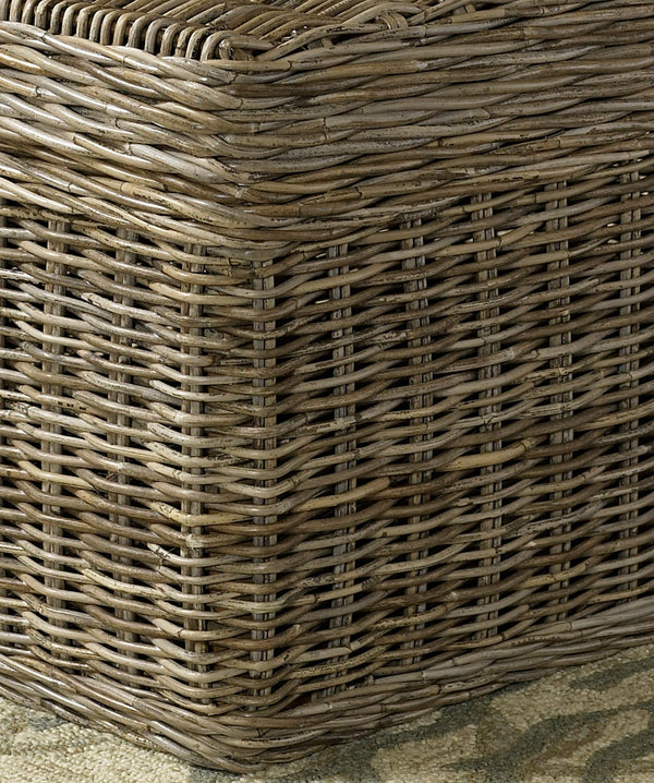 KUBU END TABLE TRUNK - Padma's Plantation