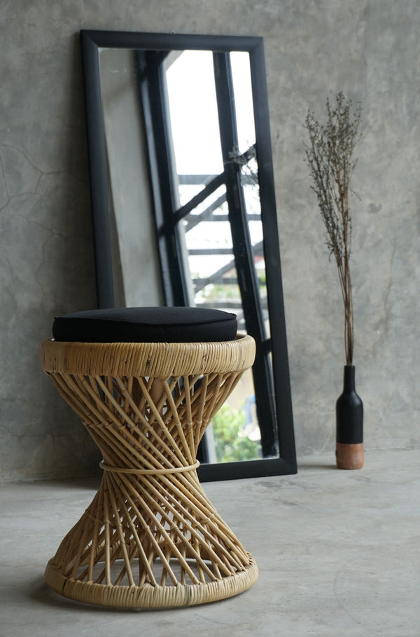 VINTAGE RATTAN STOOL - Padma's Plantation