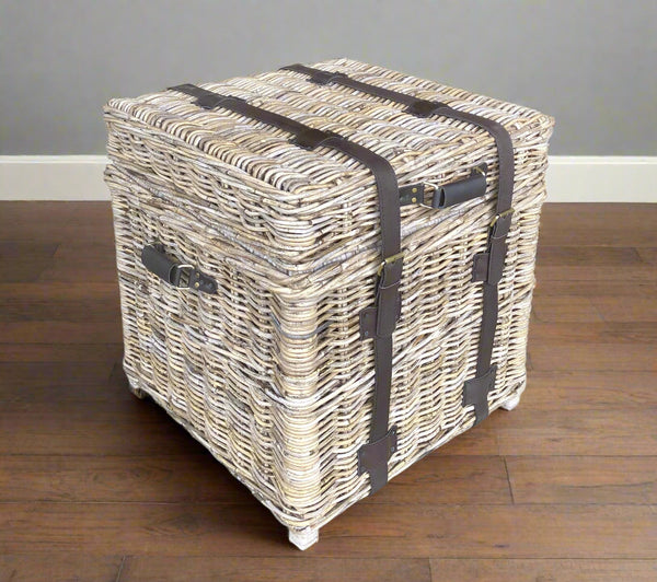 Woven End Table Trunk - Kubu