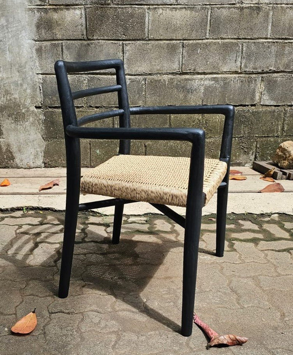 OUTDOOR VERANDA ARM DINING CHAIR - BLACK - SET OF 2 - Padma's Plantation