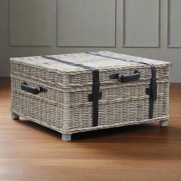 Woven Coffee Table Trunk - Kubu - Padma's Plantation